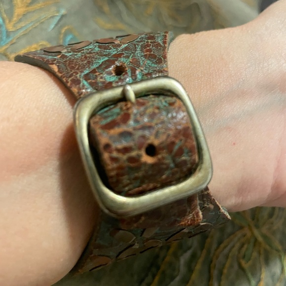 Calleen Cordero Cuff - Picture 2 of 9